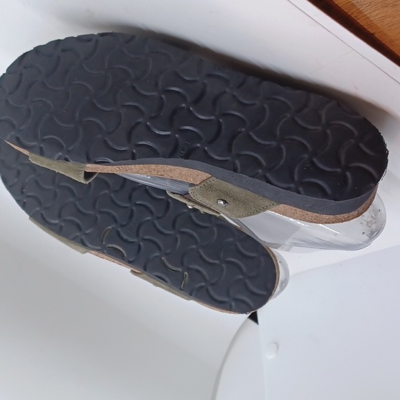 NAOT Ashley Like New Metal Stud Sandals Suede Leather 38 / 7 Cork Slide Green - Picture 5 of 14